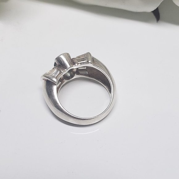 Vintage Aquamarine Antique Silver Ring - Picture 3 of 4